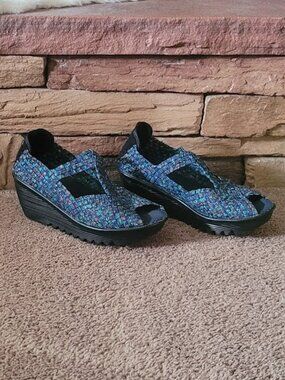 Bernie Mev Sz 39 Halle Wedge Sandal Woven peep-toe shoes